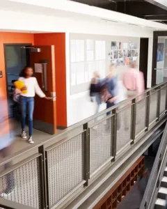 سیستم‌های امنیتی و هوشمند برای دانشگاه‌ها